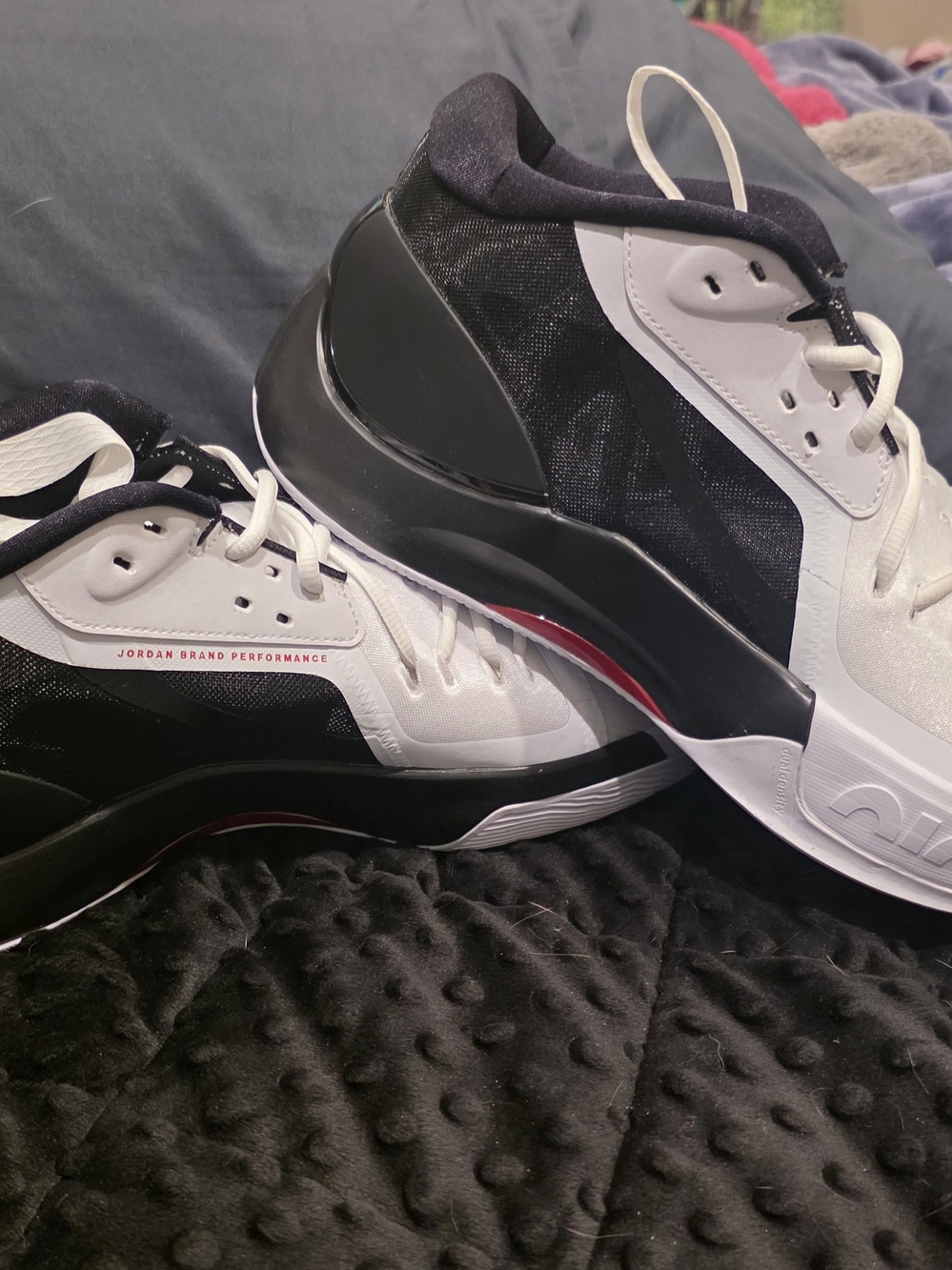 Jordan Zoom Separate- Black University White Red